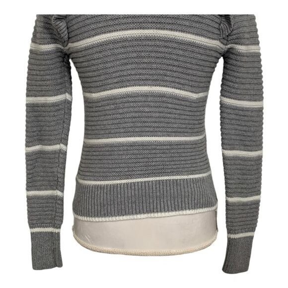 Banana Republic XS Gray Striped Sweater Ruffle Shoulder Knit Pullover Casual - Picture 9 of 10